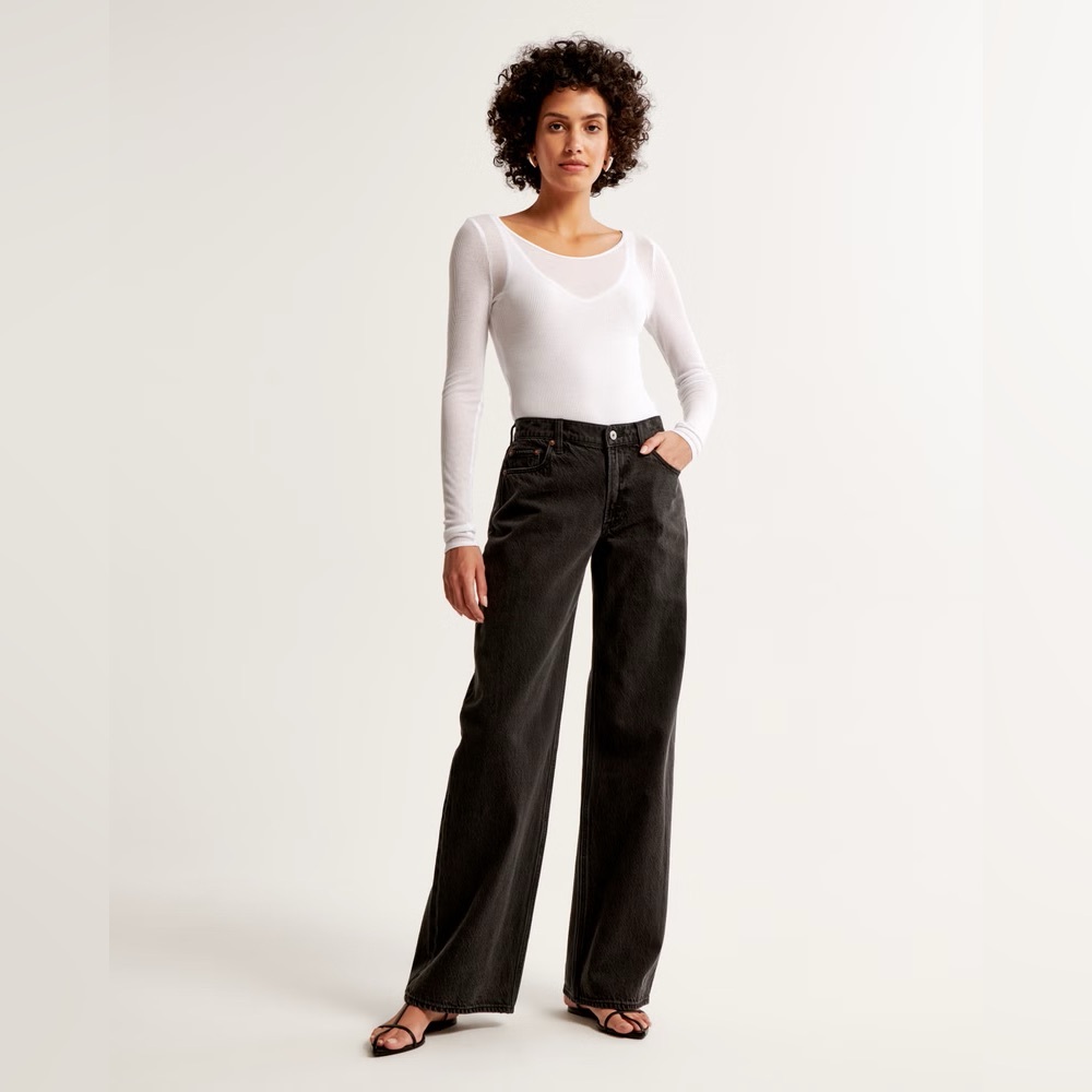LIKE NEW- Curve Love Low Rise Ultra Loose Jean